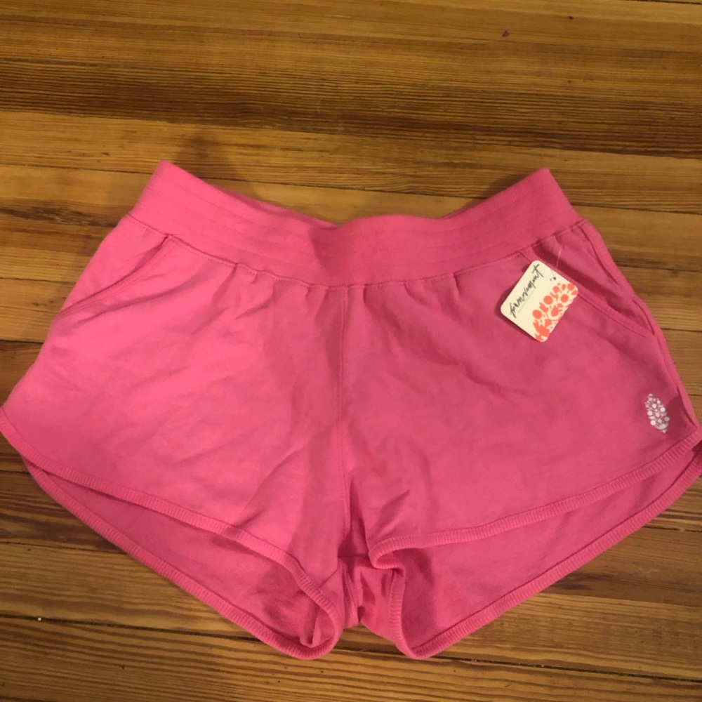 pink shorts